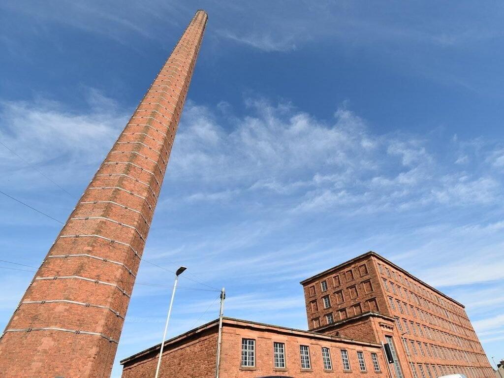 The Engine House At Dixons Chimney Near Carlisle Castle Unique Historic Apartment With 65 Inch Sky Glass And Private Parking Exterior photo